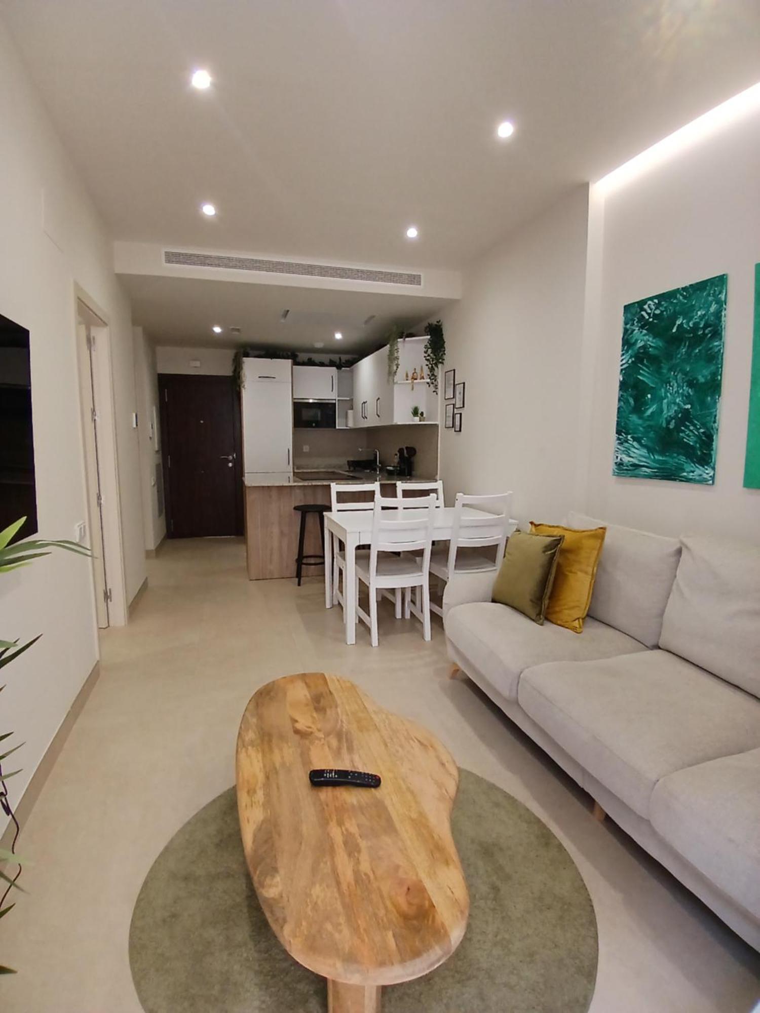 Appartement Antika 1a *